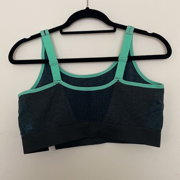 Fabletics Sports Bra - Size Large - Picture 2 of 4